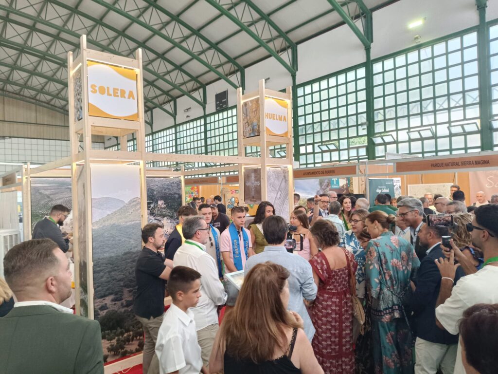 ARA participa en unas jornadas del Parque Natural de Sierra Mágina sobre desarrollo rural y ganadería extensiva Asociación para el Desarrollo Rural de Andalucía 535773531 1221423990027434 4805324546550347437 n