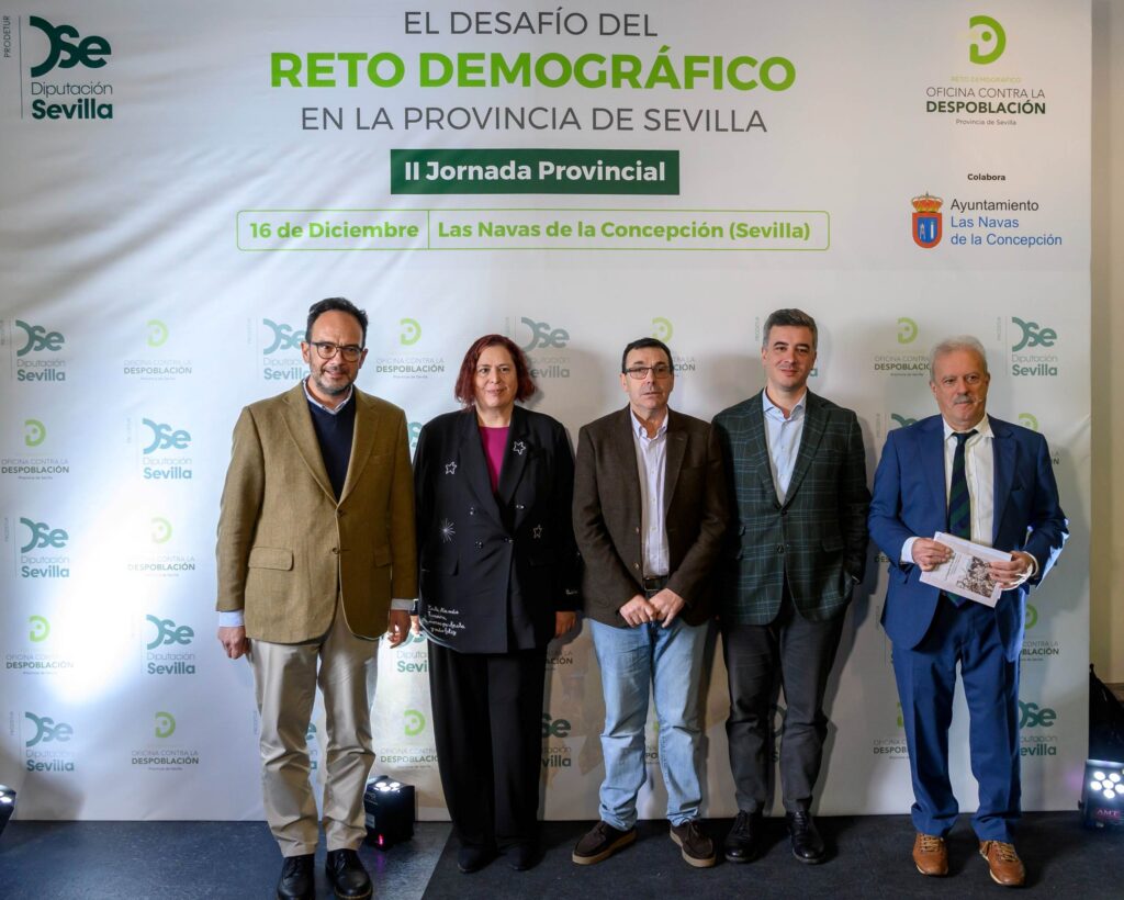 Begoña García defiende que la igualdad territorial es clave para la cohesión y la suficiencia alimentaria Asociación para el Desarrollo Rural de Andalucía 12 161225 BajaII Jornada Provincial Reto Demografico