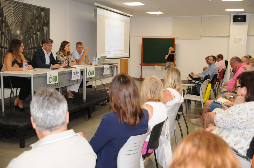 Asociación para el Desarrollo Rural de Andalucía 17